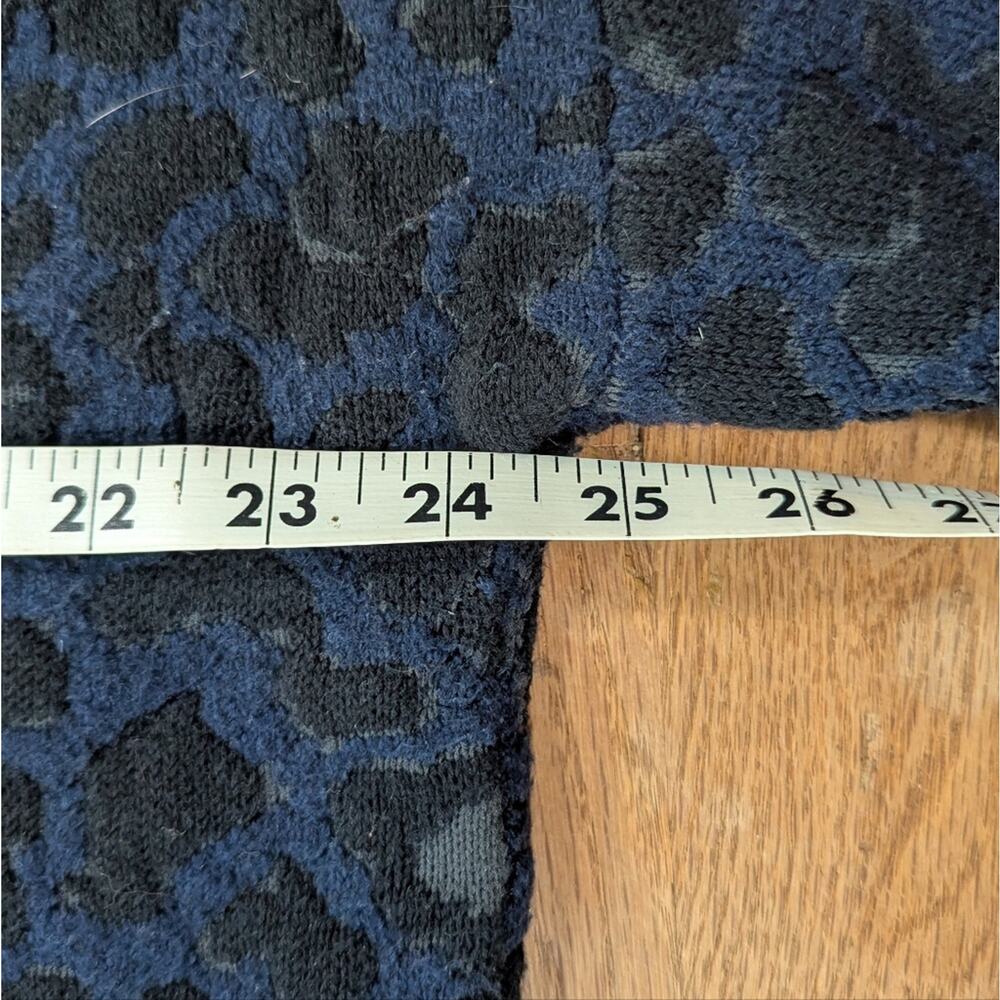 ✨Universal Thread Midnight Leopard Sweater — XL —… - image 4